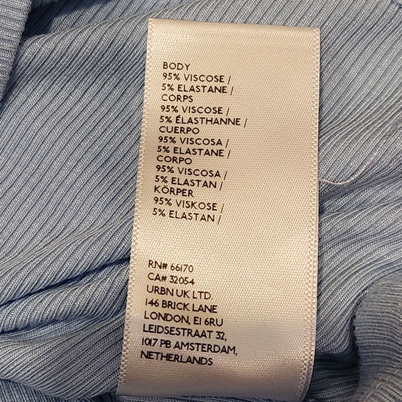 BDG Urban Outfitters Shannen v-neck ribbed top Medium (S/M) NWOT light blue - Picture 10 of 11